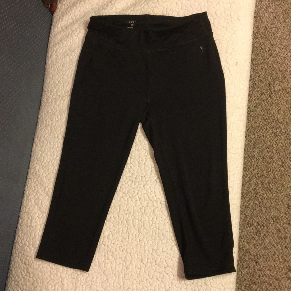 Workout capri leggings